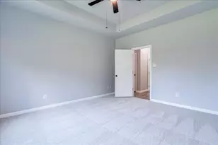 2005 Garretts Way, Manchaca, TX 78652 - Photo 12