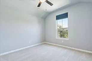 2005 Garretts Way, Manchaca, TX 78652 - Photo 20