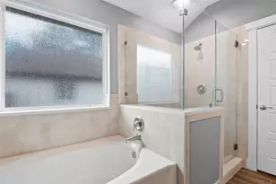 212 Tahitian Dr, Bastrop, TX 78602 - Photo 22