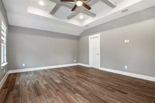 212 Tahitian Dr, Bastrop, TX 78602 - Photo 20