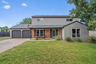 1602 Rock Creek Dr, Round Rock, TX 78681 - Photo 2