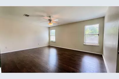 317 Leanne Drive, Georgetown, TX 78633 - Photo 12