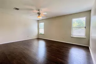 317 Leanne Dr, Georgetown, TX 78633 - Photo 12