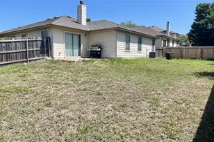 317 Leanne Dr, Georgetown, TX 78633 - Photo 18
