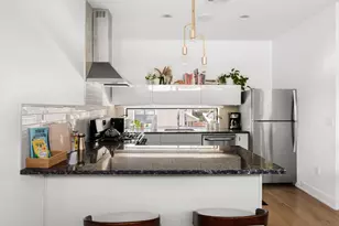 1707 Willow St, Austin, TX 78702 - Photo 32
