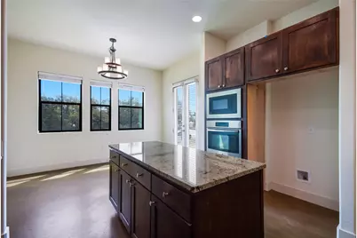 18400 Lakepoint Cove, Lago Vista, TX 78645 - Photo 10