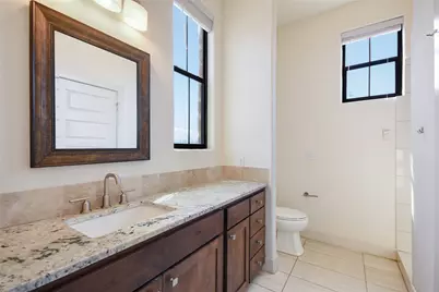 18400 Lakepoint Cove, Lago Vista, TX 78645 - Photo 30