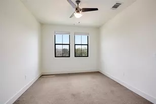 18400 Lakepoint Cove, Lago Vista, TX 78645 - Photo 26