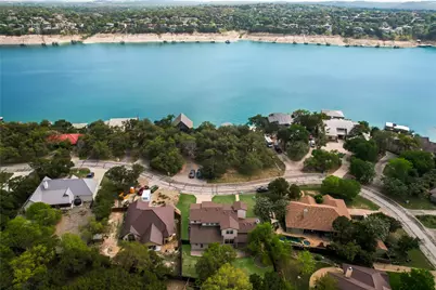 18400 Lakepoint Cove, Lago Vista, TX 78645 - Photo 34