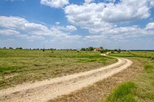 1540 County Rd 114, Rogers, TX 76569 - Photo 26