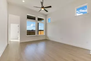 881 Prominence Wy, Leander, TX 78641 - Photo 8