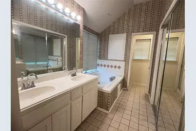 12905 Withers Way, Austin, TX 78727 - Photo 8