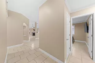 212 Lakemont Dr, Hutto, TX 78634 - Photo 4