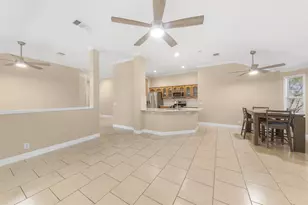 212 Lakemont Dr, Hutto, TX 78634 - Photo 10