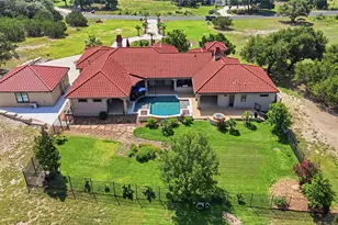 228 Puzzle Pass, Spring Branch, TX 78070 - Photo 10