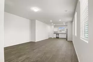 700 Running Creek Dr, Kyle, TX 78640 - Photo 6