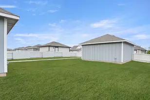 700 Running Creek Dr, Kyle, TX 78640 - Photo 30