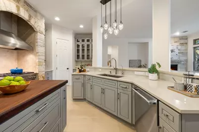 10913 Cusseta Lane, Austin, TX 78739 - Photo 8