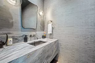 210 Lavaca St, Austin, TX 78701 - Photo 34