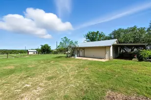 190 Carol Ann Dr, Austin, TX 78737 - Photo 26