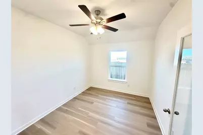 263 Oriole Street, Kyle, TX 78640 - Photo 8