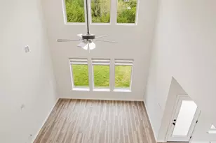 113 Edgemoor Cv, Georgetown, TX 78628 - Photo 12