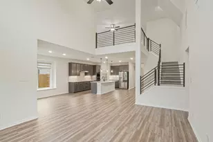 113 Edgemoor Cv, Georgetown, TX 78628 - Photo 4