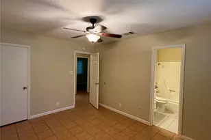 10805 Lanshire Dr, Austin, TX 78758 - Photo 10