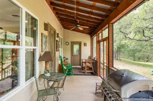 326 Lost Cove Dr, Spicewood, TX 78669 - Photo 18