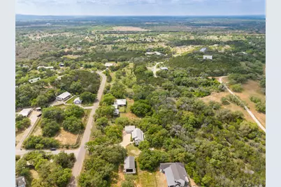 326 Lost Cove Drive, Spicewood, TX 78669 - Photo 34