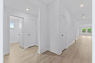 253 Rivers Edge Drive, Georgetown, TX 78628 - Photo 4