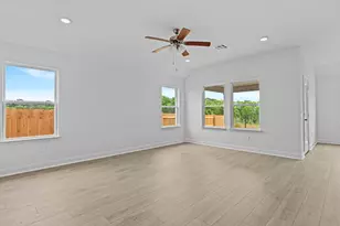 253 Rivers Edge Dr, Georgetown, TX 78628 - Photo 16