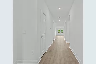 253 Rivers Edge Drive, Georgetown, TX 78628 - Photo 2