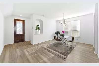 112 W Point Way, Elgin, TX 78621 - Photo 18