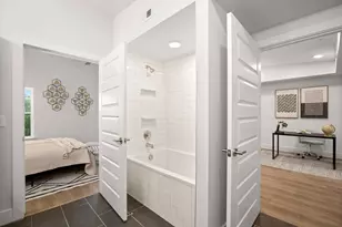 2213 Poquito St, Austin, TX 78722 - Photo 20