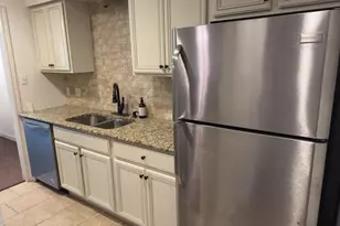 1407 W 39th 1/2 St, Austin, TX 78756 - Photo 6