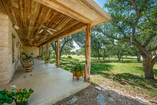 220 Meadowview Dr, Wimberley, TX 78676 - Photo 24