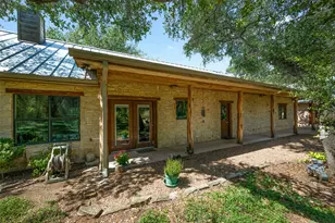 220 Meadowview Dr, Wimberley, TX 78676 - Photo 20