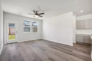 1136 Wild Leaf Wy, San Marcos, TX 78666 - Photo 10