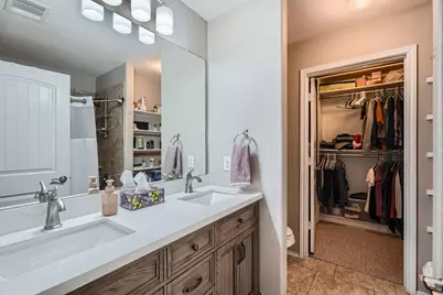 3504 Alpine Autumn Drive, Austin, TX 78744 - Photo 14