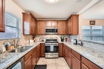 3504 Alpine Autumn Drive, Austin, TX 78744 - Photo 10