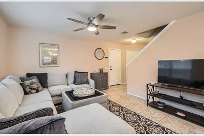 3504 Alpine Autumn Drive, Austin, TX 78744 - Photo 6