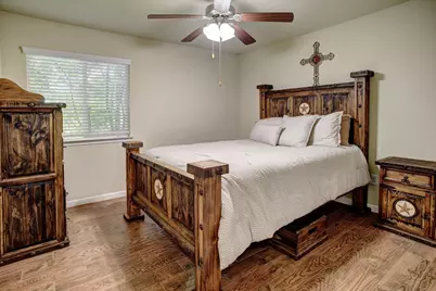 409 S. Hunting Lodge Lane, Bastrop, TX 78602 - Photo 18