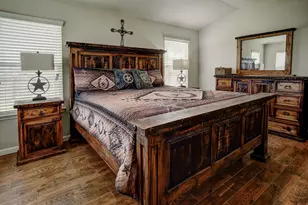 409 S Hunting Lodge Ln, Bastrop, TX 78602 - Photo 20