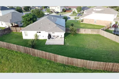 409 S. Hunting Lodge Lane, Bastrop, TX 78602 - Photo 6