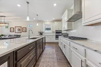 636 Martingale Street, Georgetown, TX 78633 - Photo 4