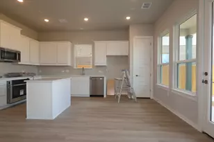 13204 Stabler Dr, Austin, TX 78652 - Photo 6