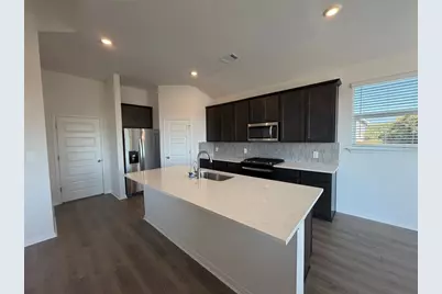 120 Divisadero Drive, Hutto, TX 78634 - Photo 8