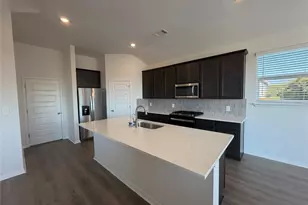 120 Divisadero Dr, Hutto, TX 78634 - Photo 8