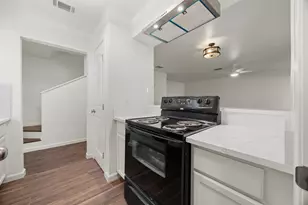 6821 Old Quarry Ln, Austin, TX 78731 - Photo 16